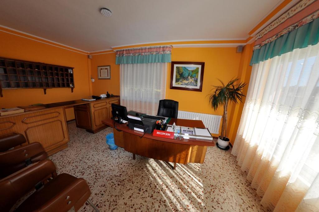 Hotel Galicia Понтеведра Екстер'єр фото